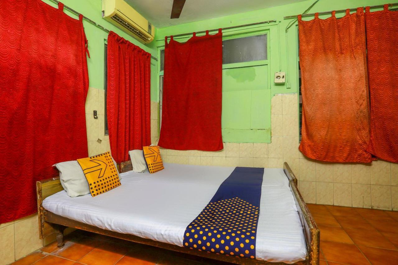 Hotel Spot On 49012 New Adyar