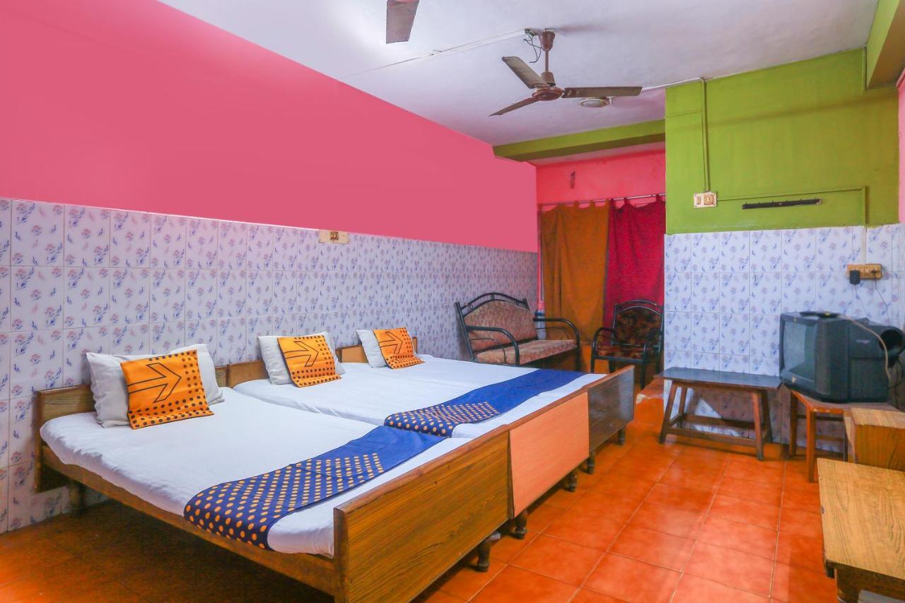 Hotel Spot On 49012 New Adyar 3*