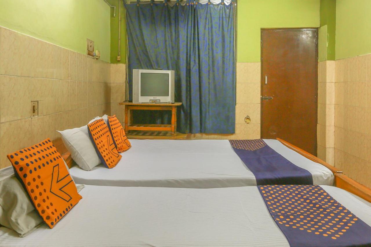 Spot On 49012 New Adyar 3* Chennai